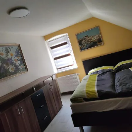 Mitten In Der Natur, Ganz Nah Bei Dresden. * Bannewitz